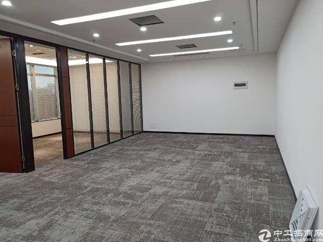 福田中心区京地大厦豪装300/m2!3+1格局