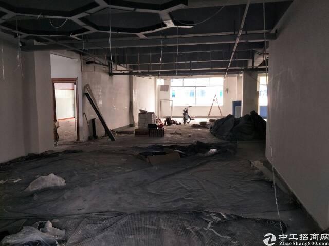 西丽留仙大道旁实用率超高写字楼出租