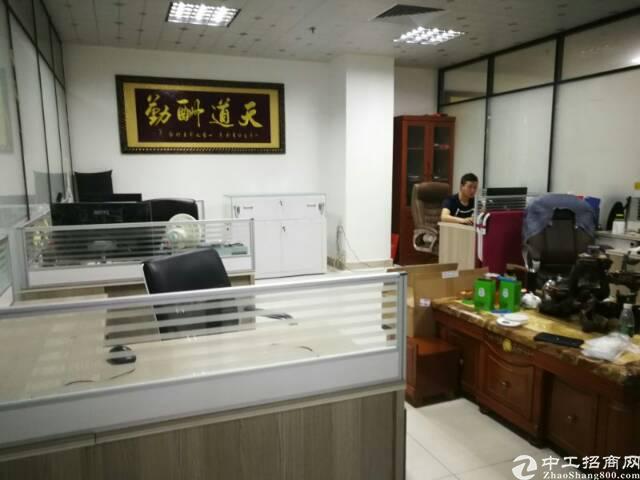龙华新区上塘地铁口精装800㎡写字楼出租