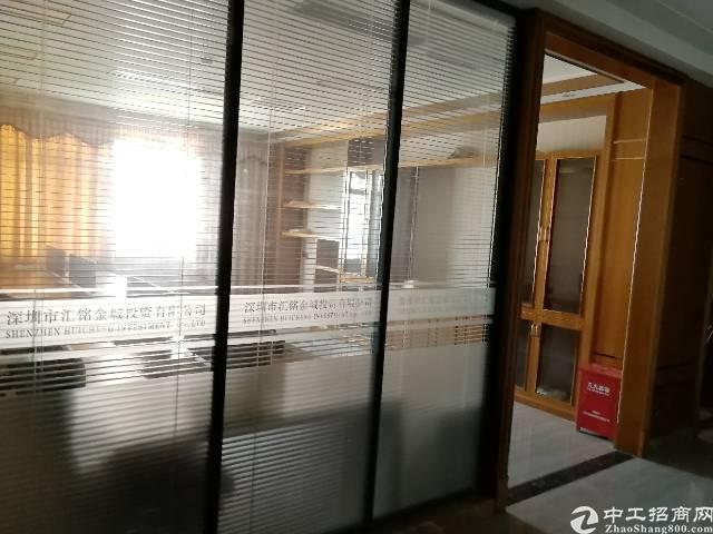 宝安翻身地铁口精装写字楼出租