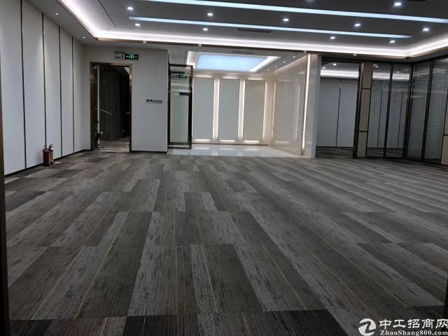 宝中前海时代广场,双地铁口。