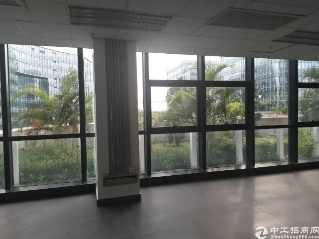 出租福永西乡T3机场简装写字楼停车位充足