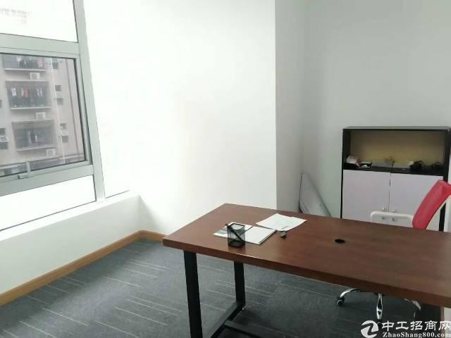 11号地铁线福永地铁口特价写字楼配家私