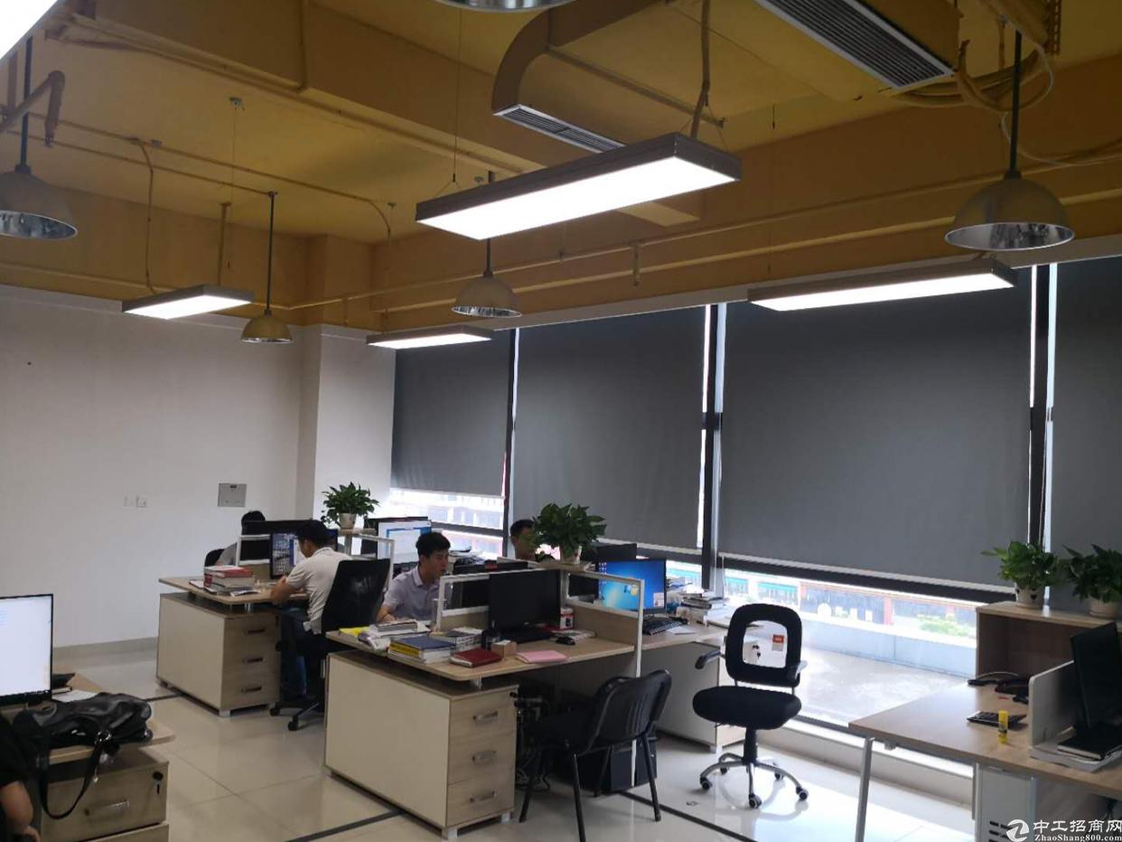 天安数码城精装修办公室招租,交通便利,价格最低