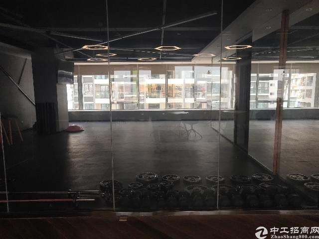 福永地铁口甲级写字楼特价出租
