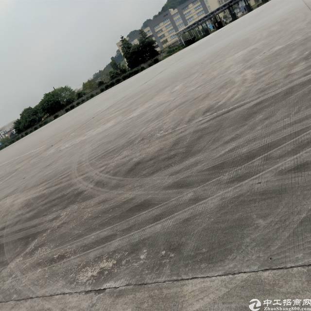 工业区空地1万平方。一平方15块钱1