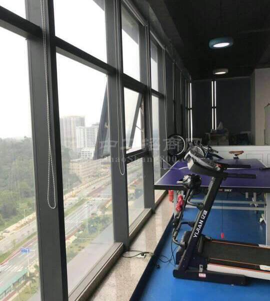 增城区科技园高层精装办公室拎包入住三面落地玻璃