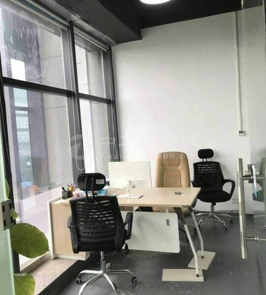 增城区科技园高层精装办公室拎包入住三面落地玻璃