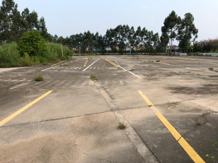 已硬化空地一万三千平方出租可以做驾校堆场1