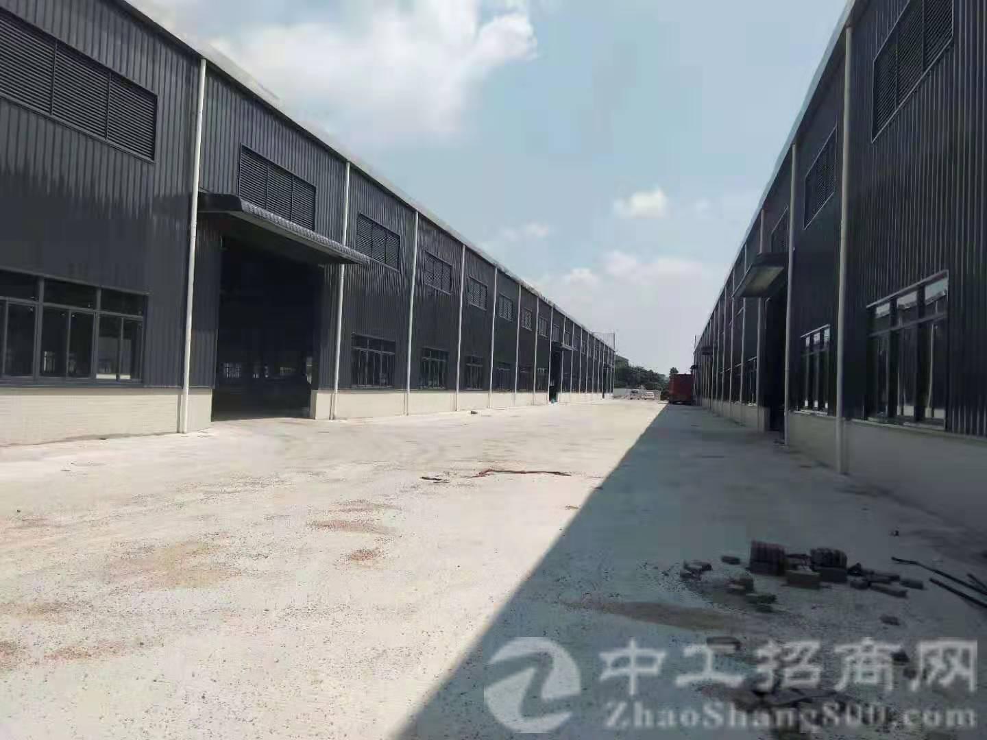 狮岭原房东钢构厂房仓库1万平分租滴水9米可污染行业
