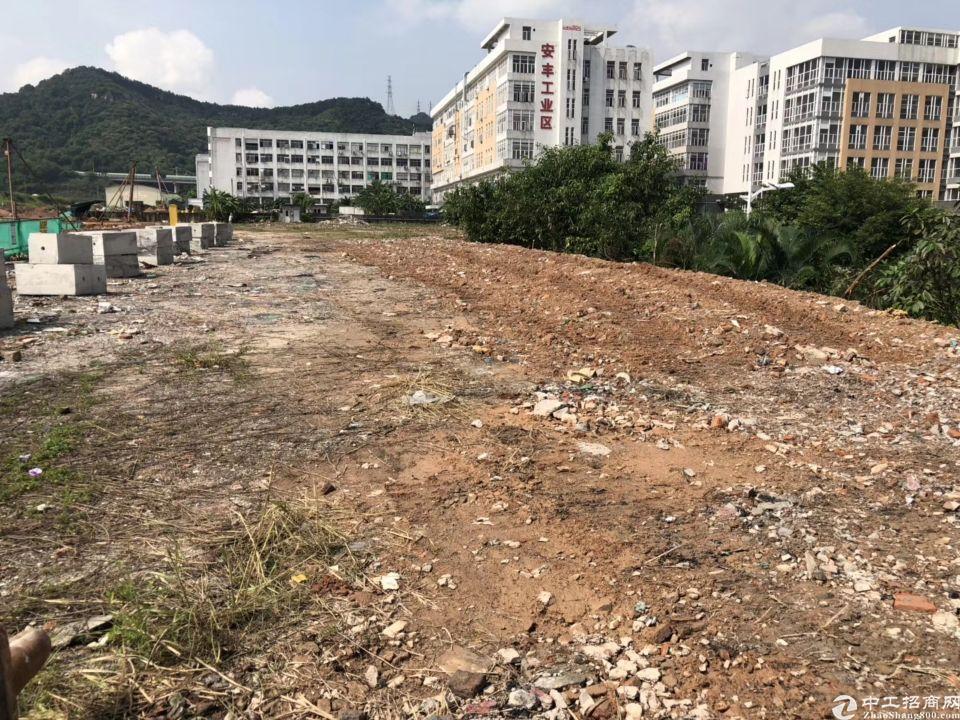 龙华龙胜地铁站附近布龙路边空地40001