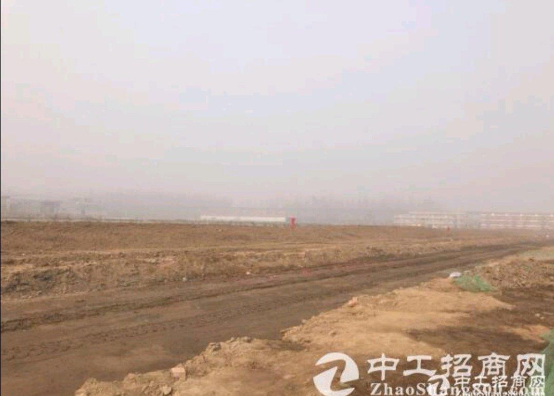 四川省成都131.9亩红本工业土地出售，三通一平，产权清晰