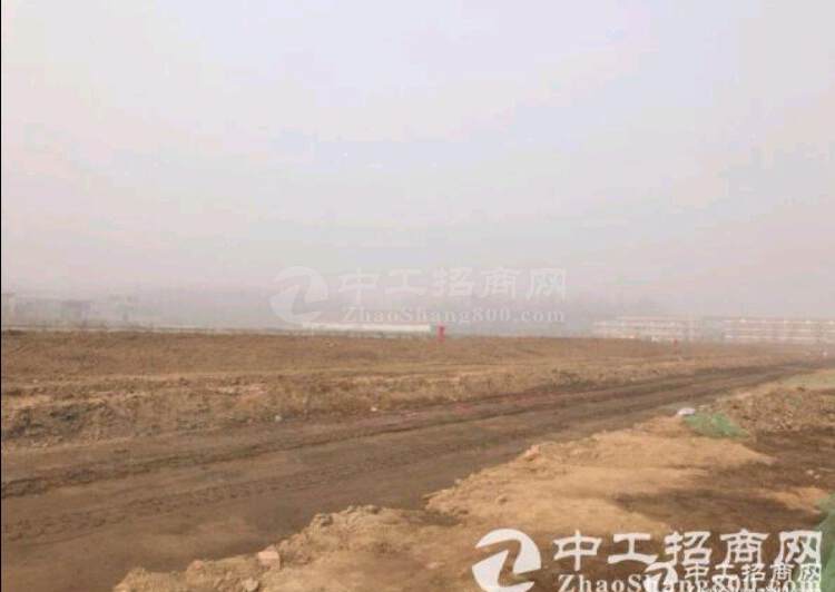 四川省成都131.9亩红本工业土地出售，三通一平，产权清晰1