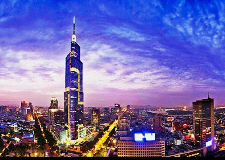 南京第一高楼紫峰大厦多种面积办公出租4