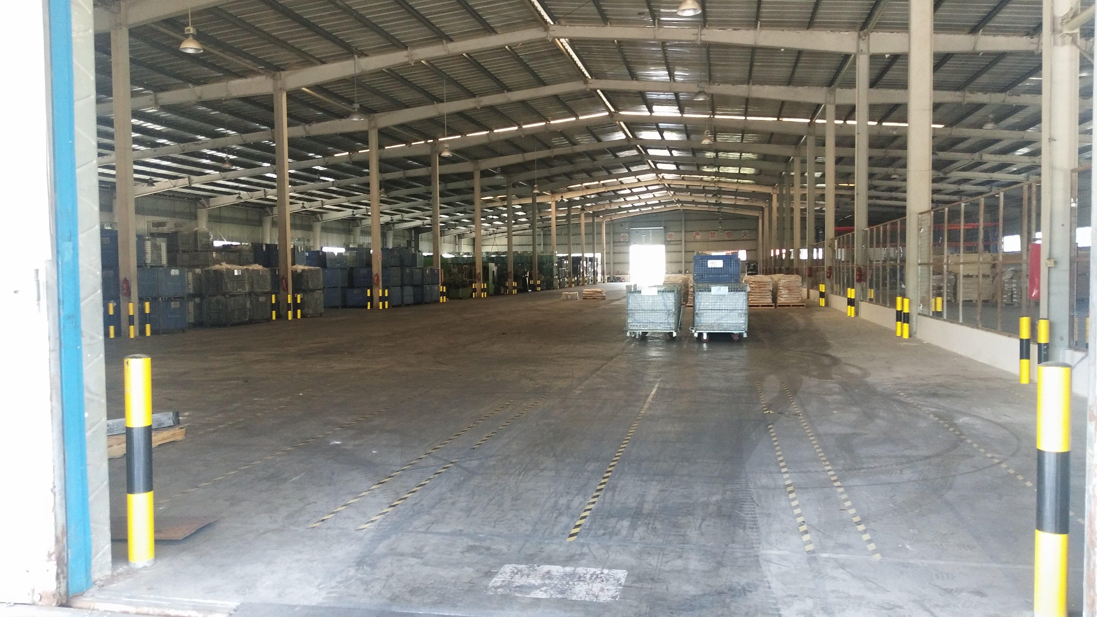 惠州市大亚湾带卸货平台物流仓库,仓储,物流独栋3
