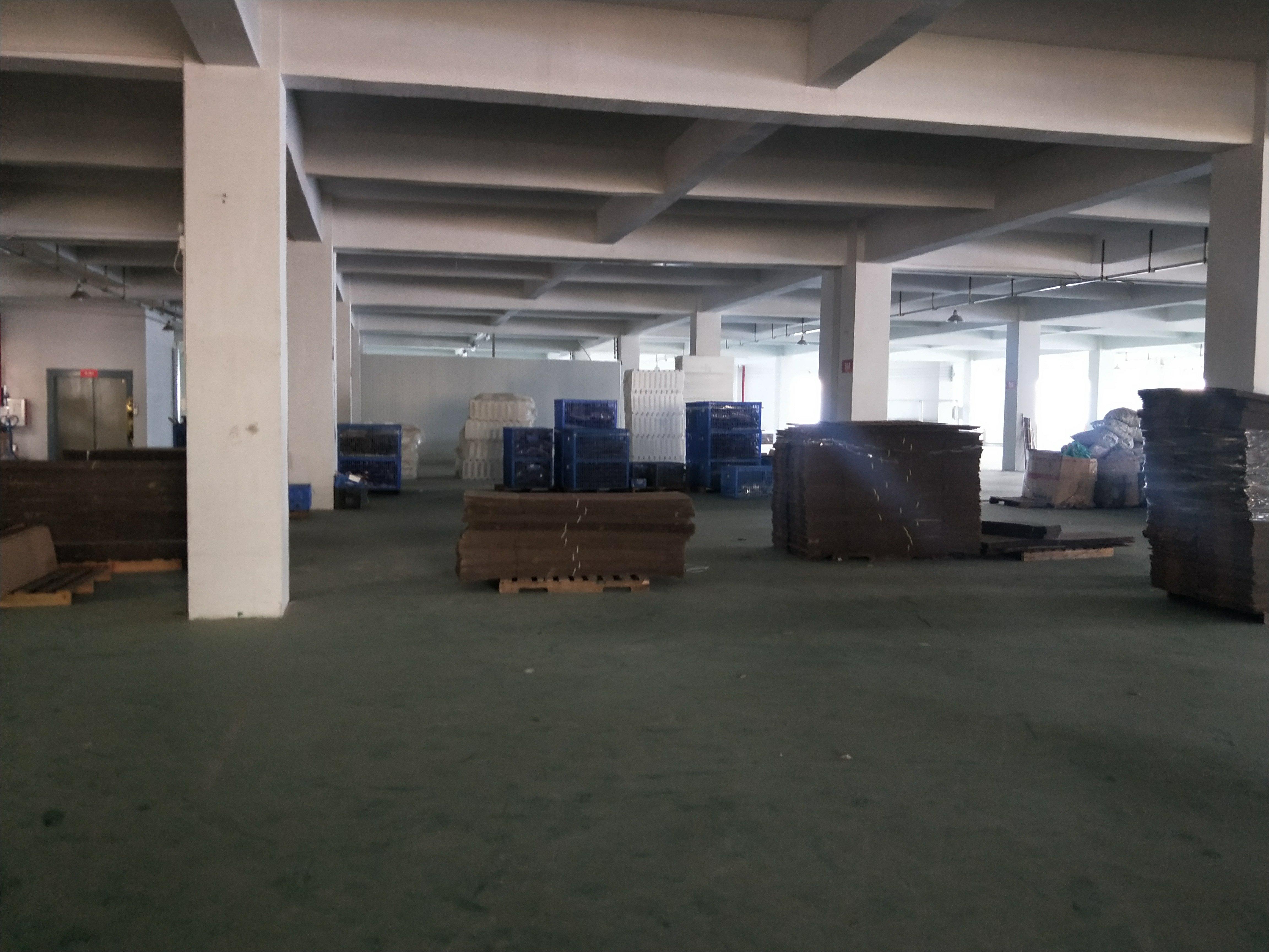 里水标准楼房大小仓库都有,给价就租,超超超大空地