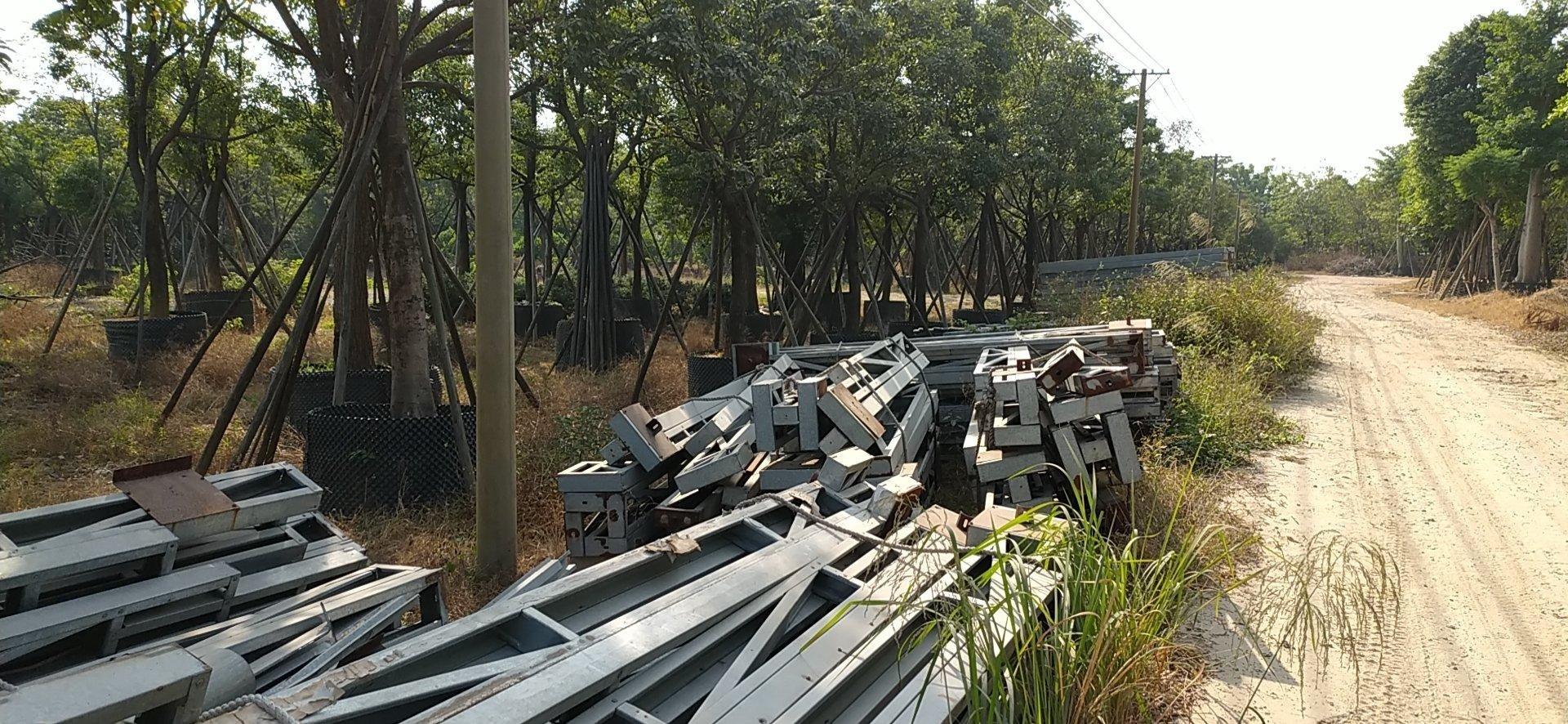 南海区里水镇宏岗村佛山一环边地皮1500亩，50亩起分1