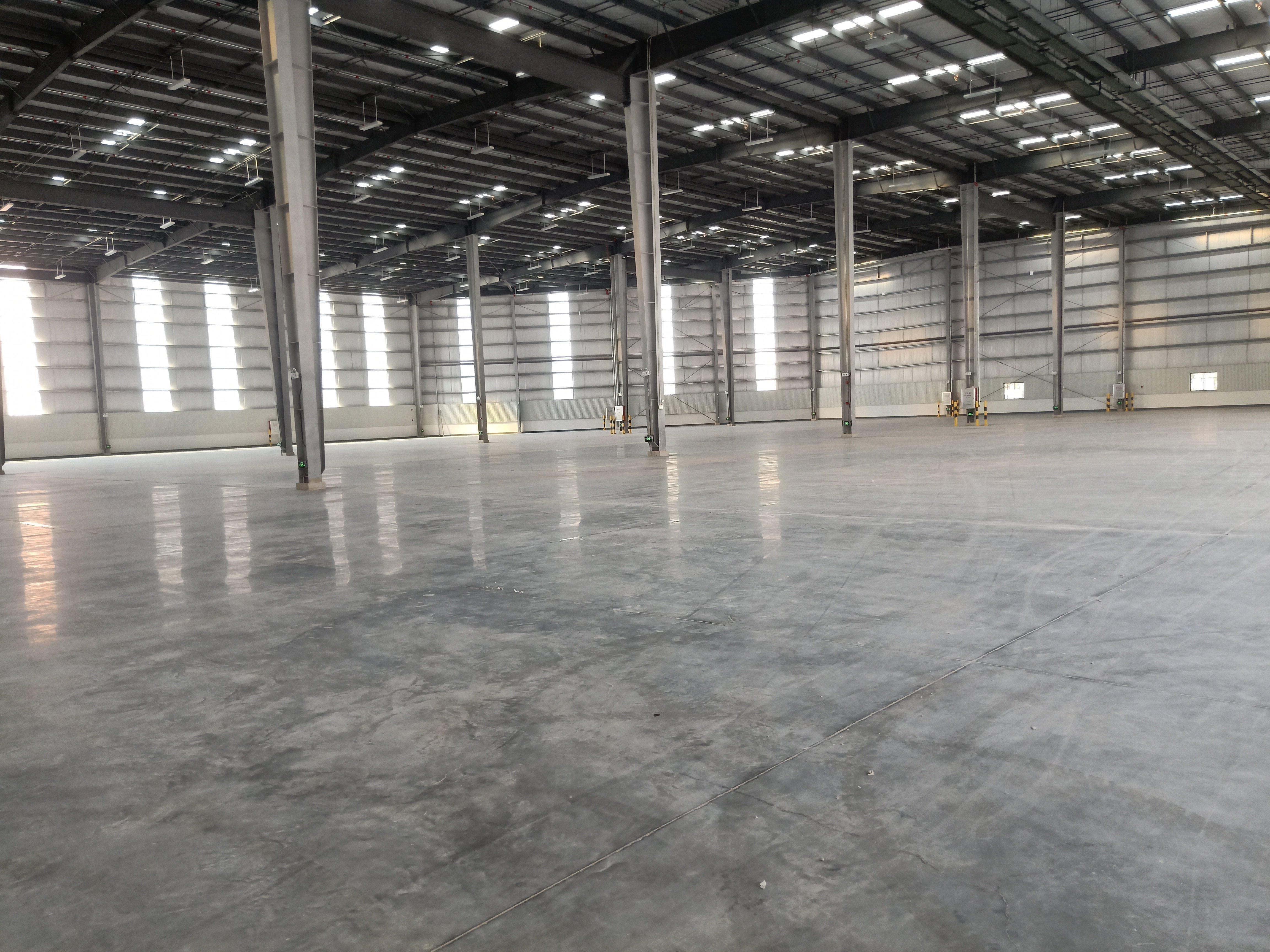 80000方丙二类高台仓库低价出租可分租