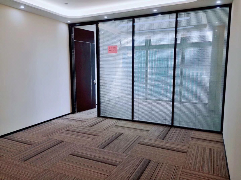 宝安中心区甲级写字楼76平起小面积采光好高端精装修办公室