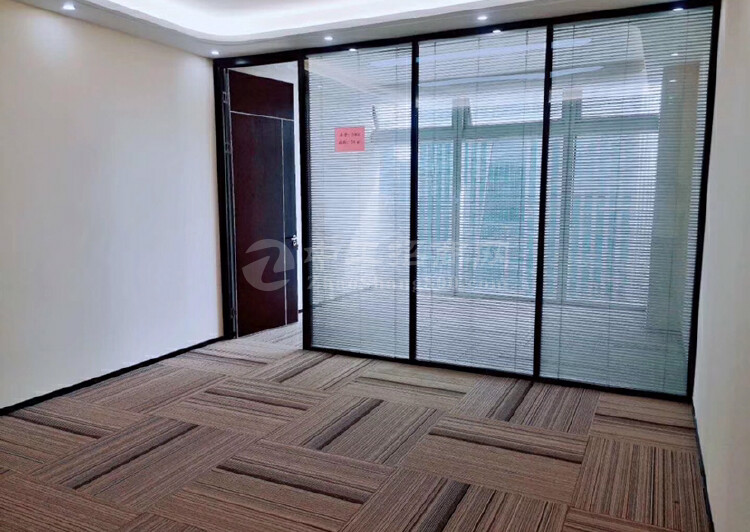 宝安中心区甲级写字楼76平起小面积采光好高端精装修办公室2