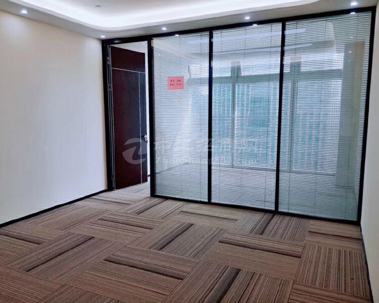 宝安中心区甲级写字楼76平起小面积采光好高端精装修办公室