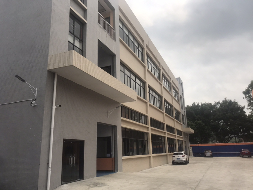 黄江镇标准饮料三层厂房一楼6米高4500平方