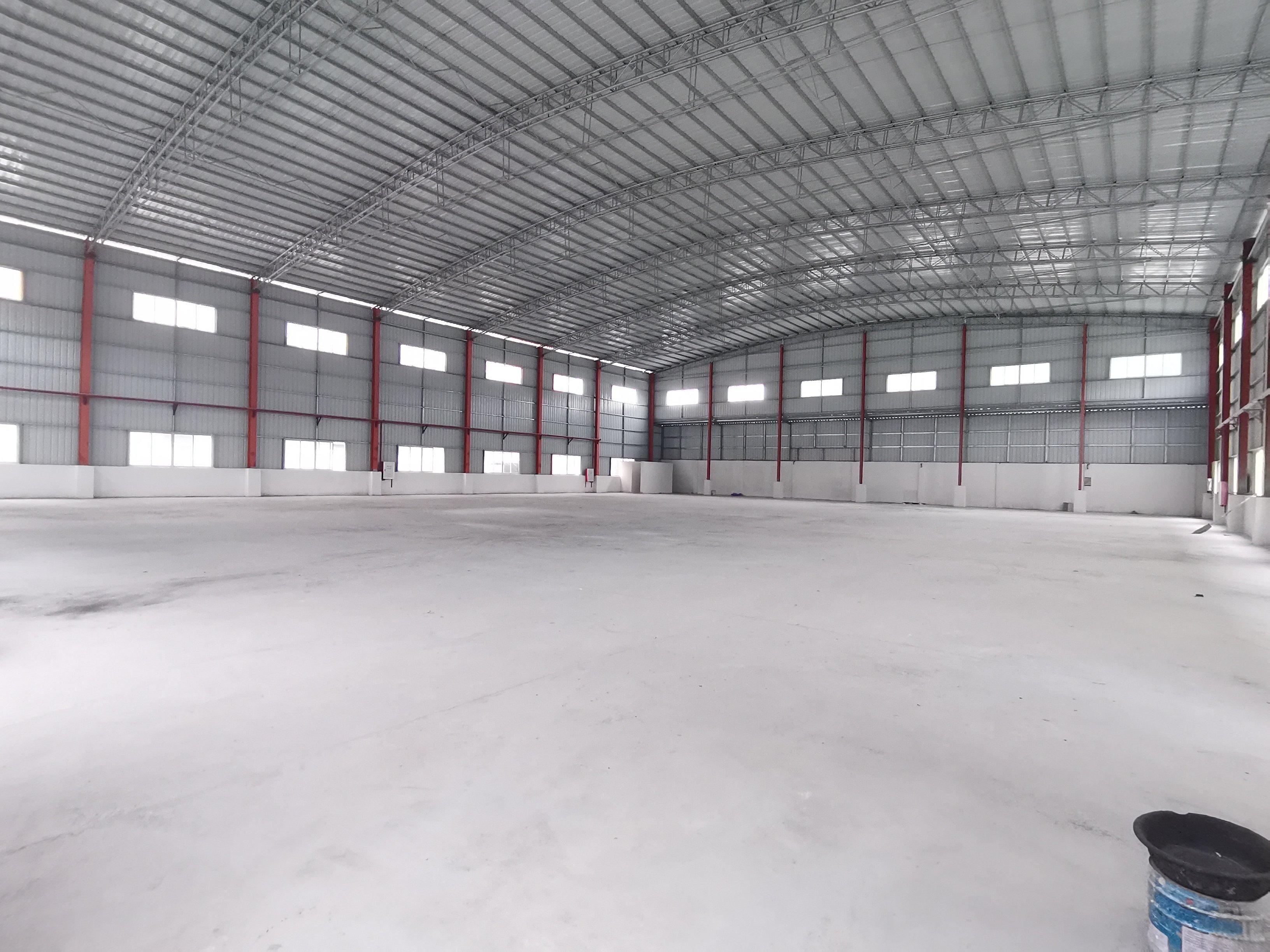 【顺德厂房出租】北滘大型工业园高速路口主干道独门独院原房东全新