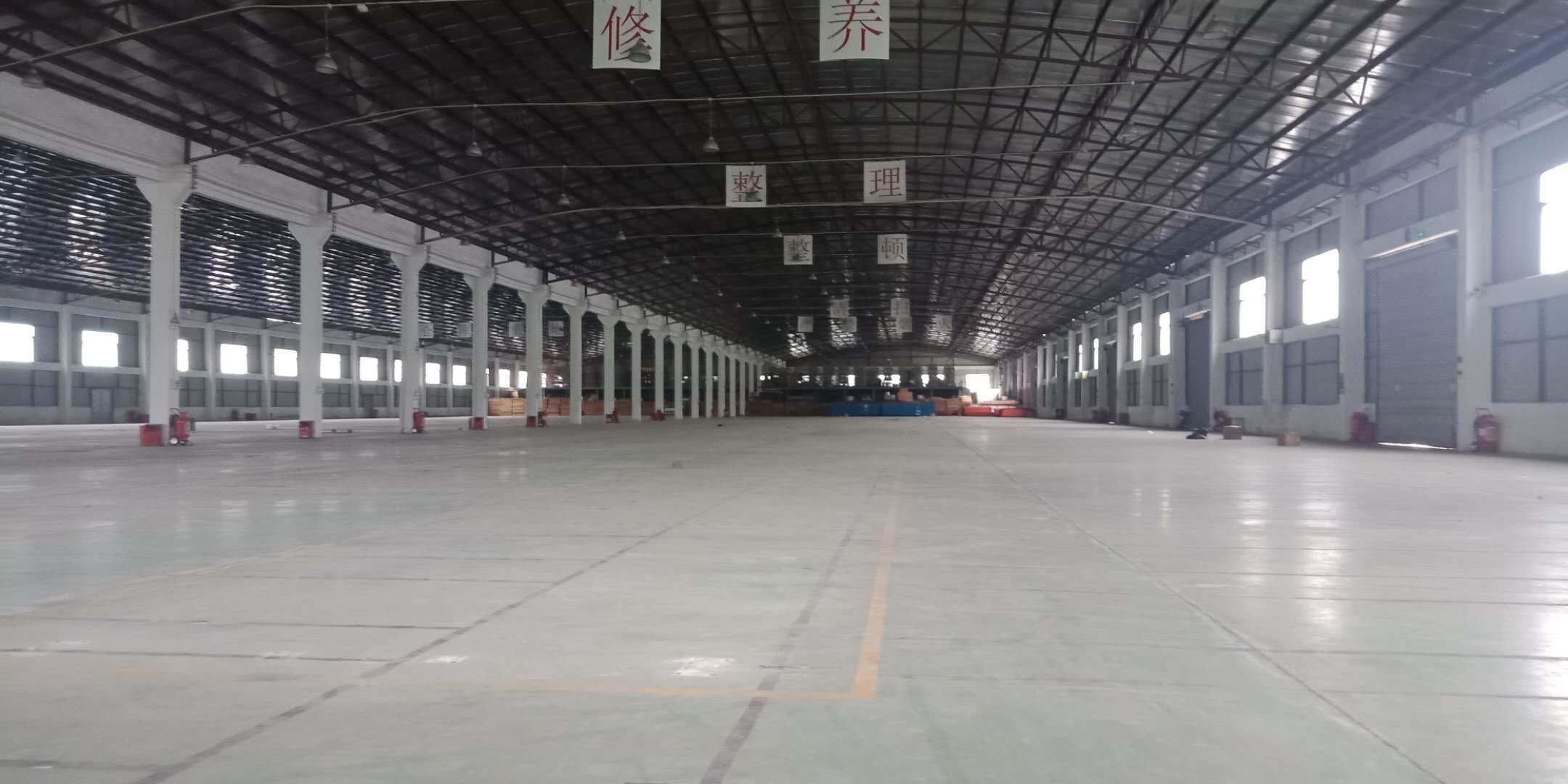 广州花都高台仓库12000方出租,空地大,适合物