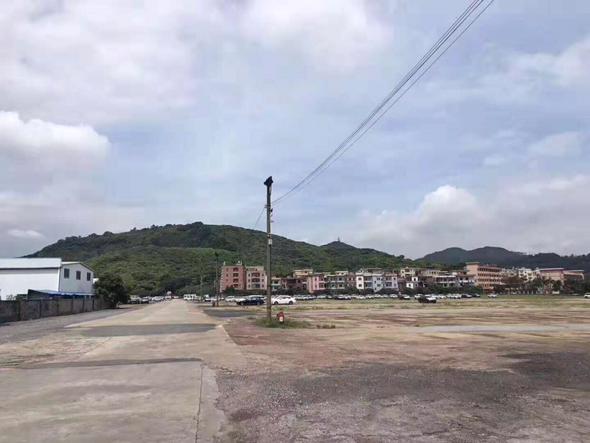 南沙区5万方建设用地，已平整，可堆放建材停车等，水电齐2