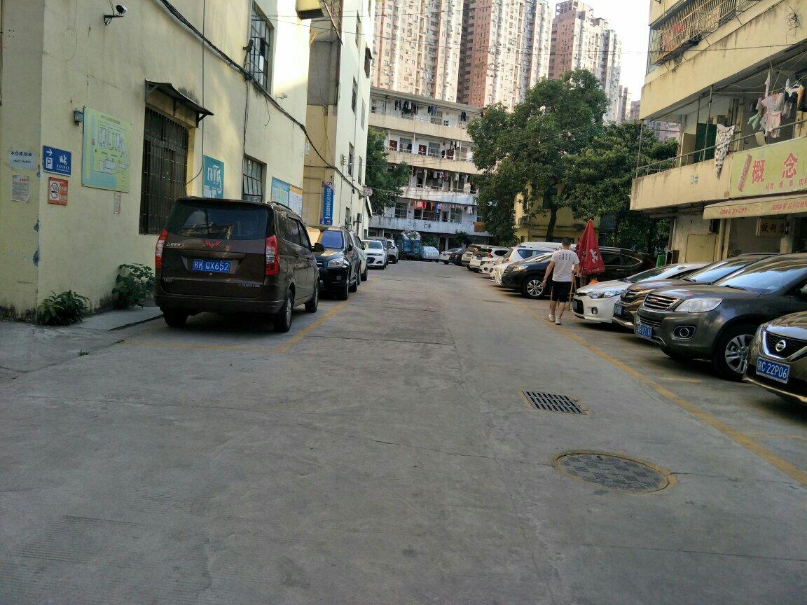 深圳龙岗布吉上水径新出楼上300平园区空地大出租