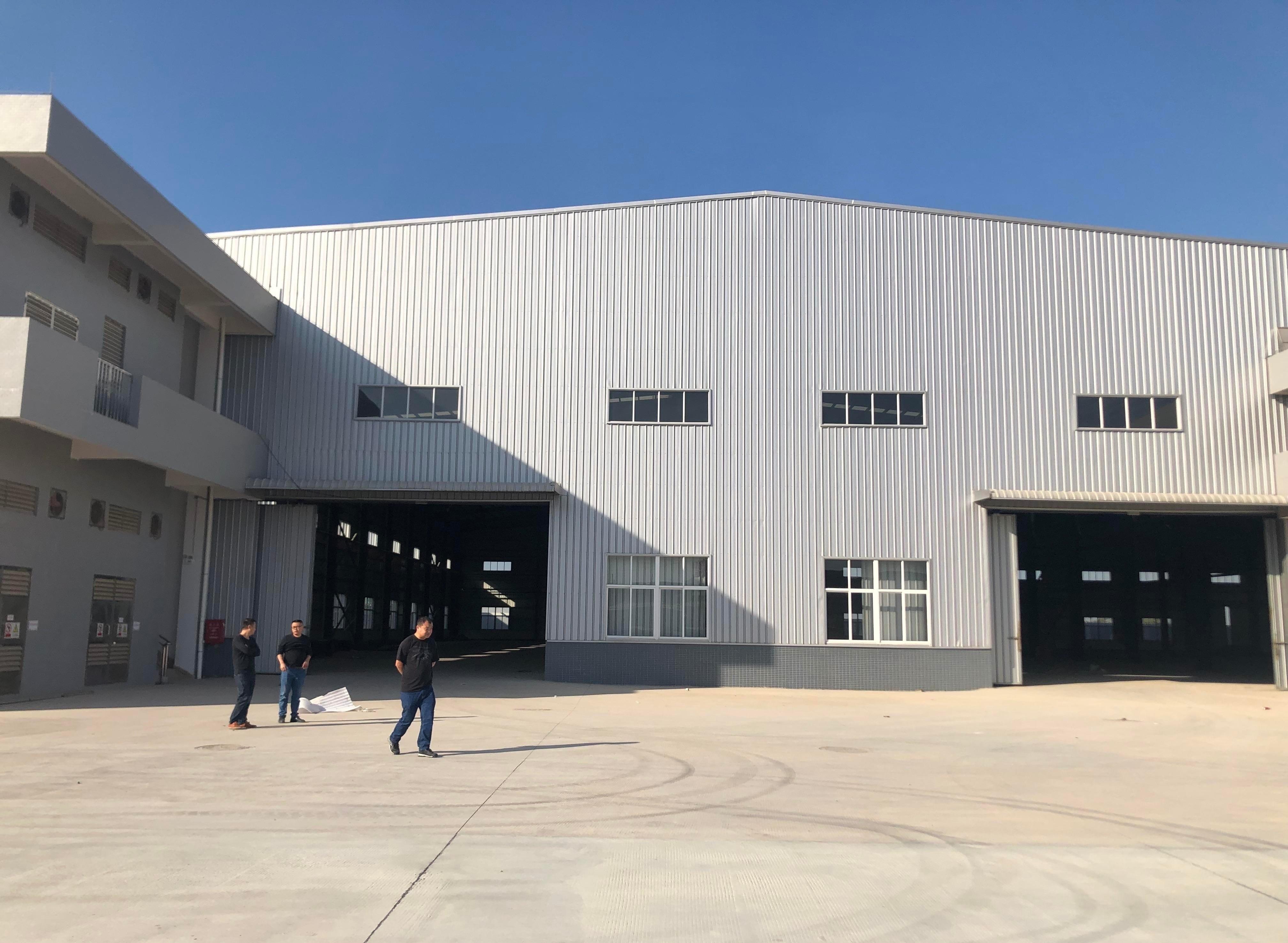 高明区荷城三洲工业园新岀7300平方厂房滴水12米,可办环评