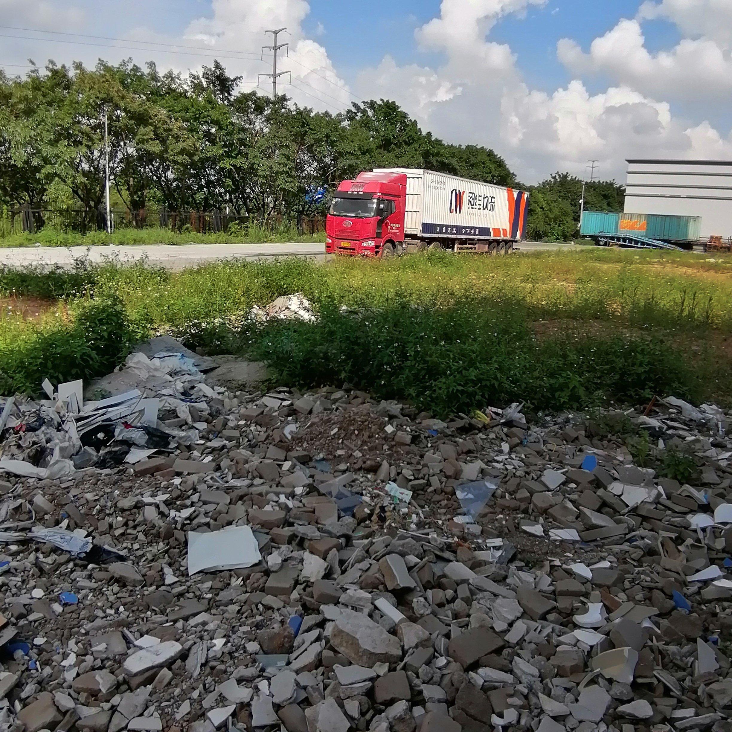 黄埔永和开发区永顺大道边可做汽车，机械展示，土地出租，1