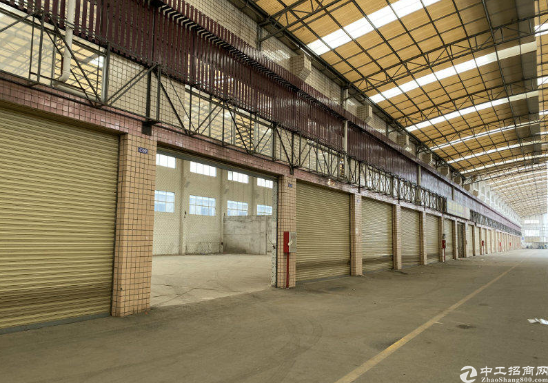 大沥6000平方厂房仓库可分租，砖墙到顶单一层随时可看