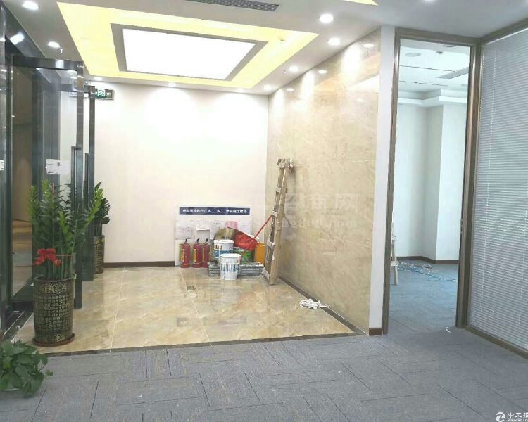 深圳罗湖中心甲级创意写字楼3000平出售