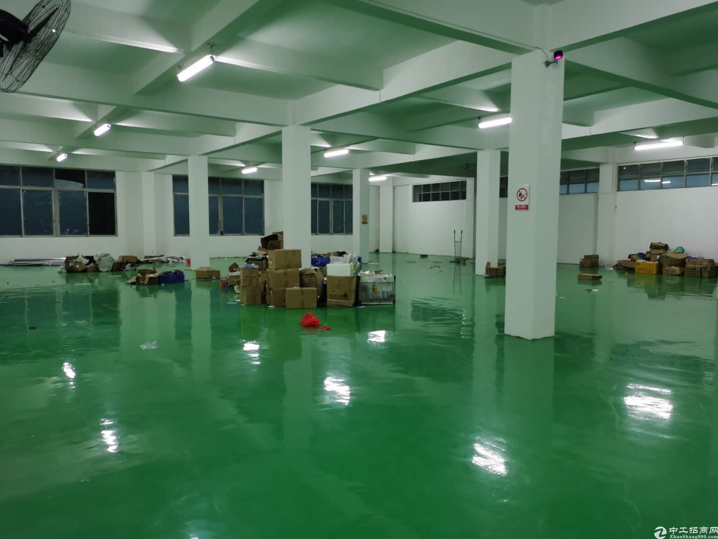 狮岭镇实业客户分租无尘车间厂房仓库2800平,价格好谈