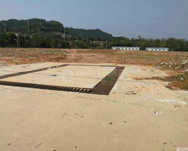 广州增城石滩镇近高速占地32亩国有证可报建方正地皮