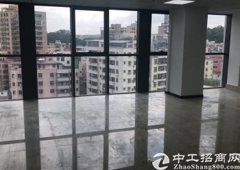 深圳龙胜清湖地铁口办公室电商仓库出租一楼楼上大小面积均有5