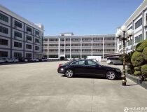 广州黄埔占地17亩建筑28000㎡花园式国有双证厂房出售
