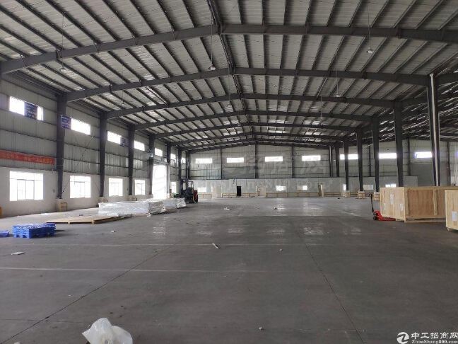增城区新塘镇新出单一层钢构4000平方9米高厂房仓库出租