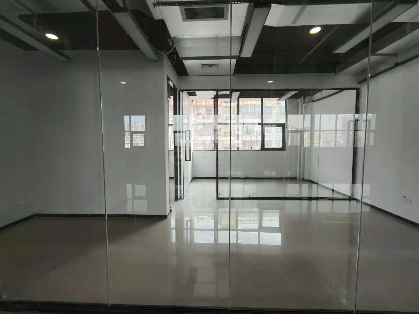 龙岗布吉/吉安创意园写字楼200~360平办公室带精装出租！