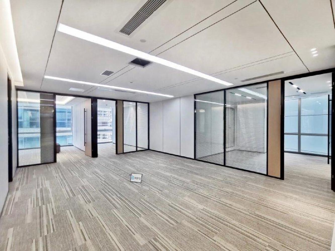 特价！！塘朗金骐智谷大厦，电梯口！全新装修办公室出租！