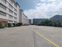 龙华清湖地铁口独院厂房，空地可停飞机一楼层高6米