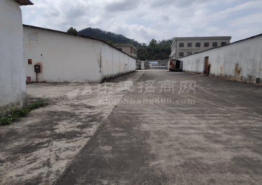 深圳龙岗区厂房地皮出售占地面积:15000平