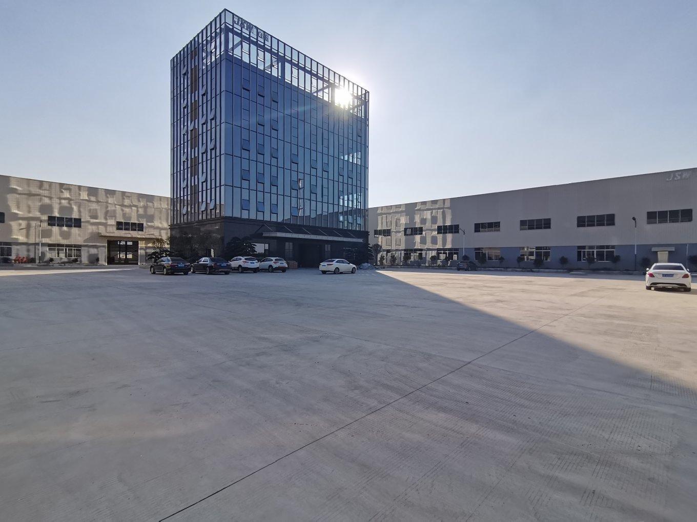 南朗6500㎡可分租单一层8米高钢构厂房仓库招商，证件齐全