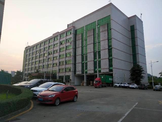 平湖新木工业区一楼1570平方厂房仓库出租