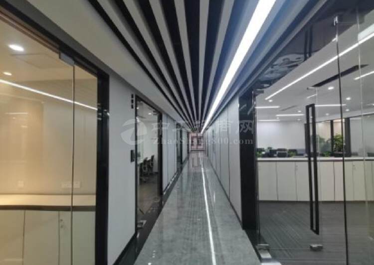 东虹桥淞虹路站上精装修230平4个隔断正对电梯高性价比5