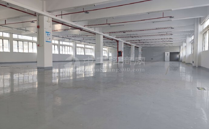 南山西丽阳光工业区大型科技园楼上1600平方厂房仓库出租