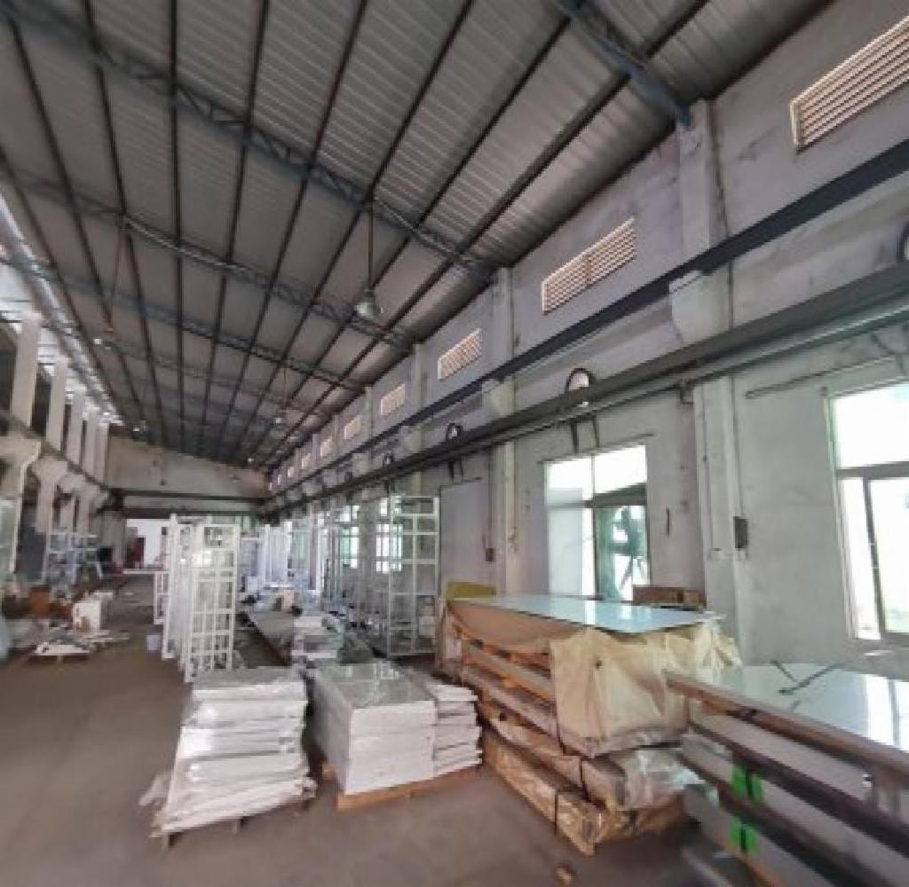 龙岗平湖鹅公岭工业园一楼层高8米2500平钢构仓库厂房可分租