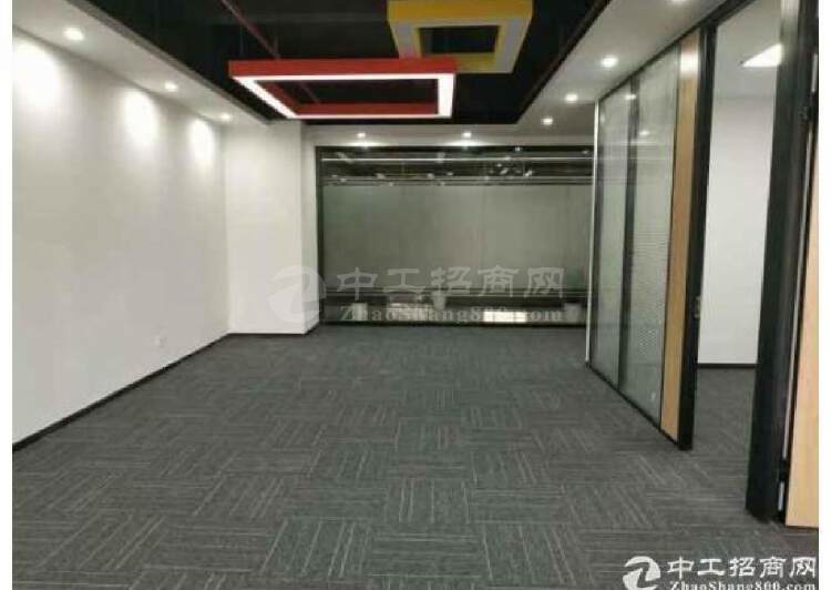 [西丽5]聚创金谷创意园7号线装修办公室150平特价写字楼出租2
