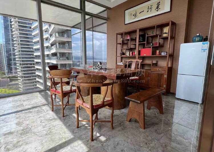 深圳湾一号豪华装修300平办公室业主直租高区海景红木家私6